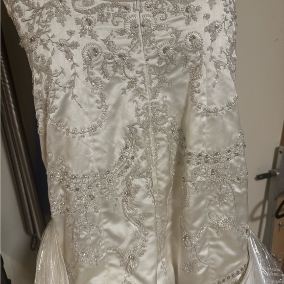 Christine’s Wedding dress on Bling Empire - Picture 12 of 13